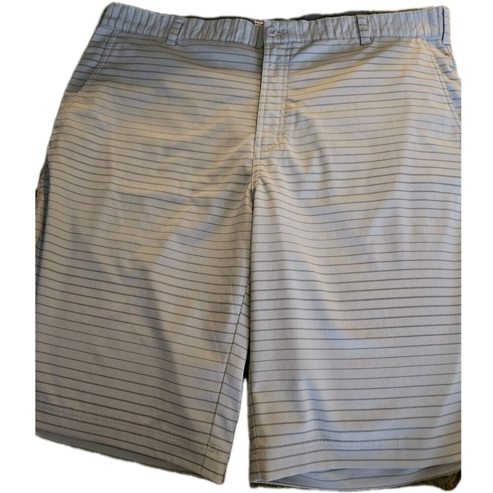 Nike Golf Tour Performance Dri Fit Shorts Mens 40 Grey Pinstripe Flat Front EUC